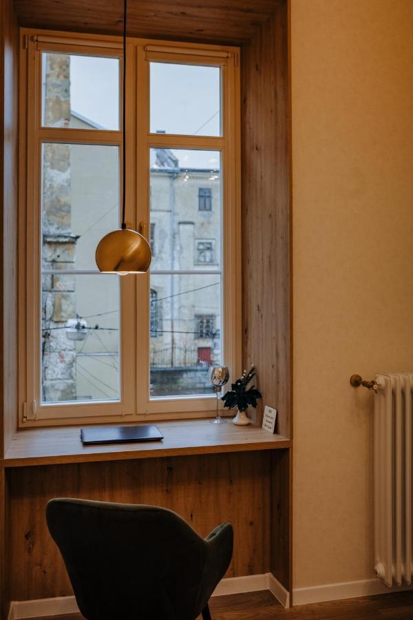V.I.P Apartments Dominikanos Lviv Exterior foto